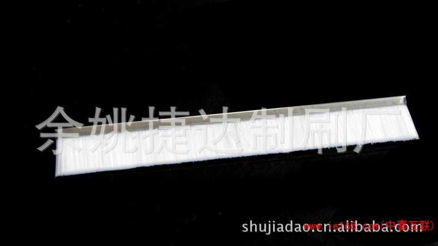 供应新产品铁皮条刷 可定制
