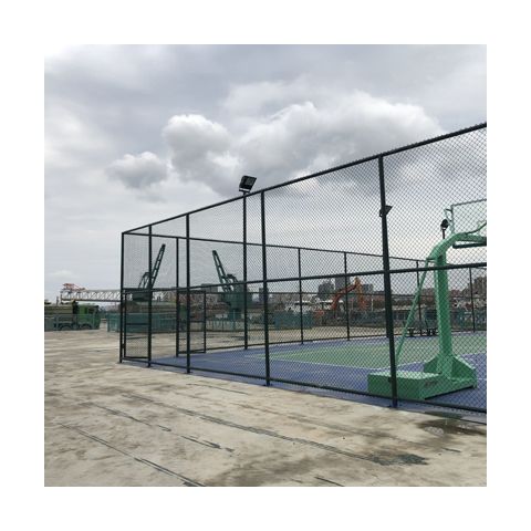 篮球活动场